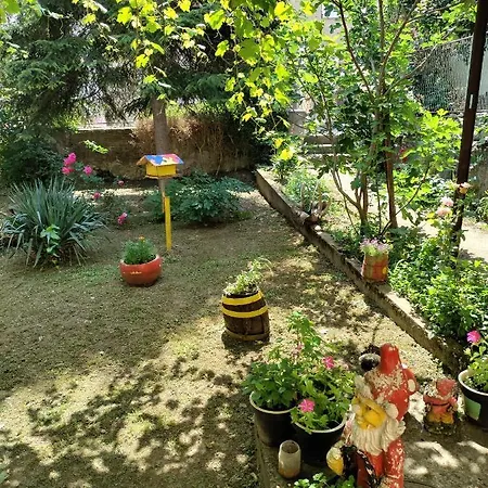 Apartman Garden *